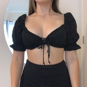Aritzia crop top laced top